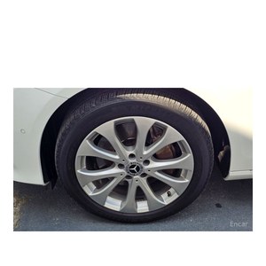 Mercedes-Benz Classe E E300 4MATIC Exclusive 2019, 87 149 km, boîte automatique, sièges en cuir, caméra de recul, conduite à gauche - Product Image 5