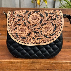 2025 bolso cruzado acolchado con entramado de diamantes de cuero mecanizado a mano de moda bolsos de hombro de diseñador de moda de cuero genuino de lujo - Product Image 3