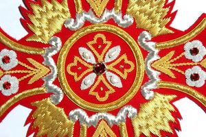 Luxury Hand Embroidered Bullion <b>Wire</b> Cross Badge Goldwork Religious Applique with Water Resistant 3D Raised Effect for Vestments - Product Image 6