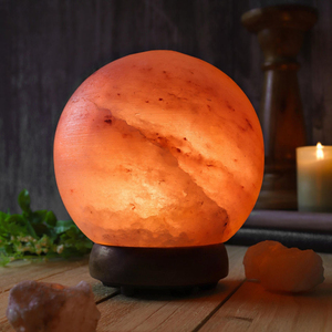 Lampe en sel de l'Himalaya naturel, alimentée par USB, écologique, sculptée à la main, couleur naturelle, sphère lumineuse LED pour la décoration intérieure - Product Image 3