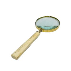 Lupa de Mano de Estilo Vintage de 4'' con Marco de Latón y Mango de Hueso - Product Image 6