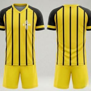 Uniforme de fútbol con cuello en V, diseño OEM, tela 100% poliéster, teñido liso, técnica de primera calidad. - Product Image 1