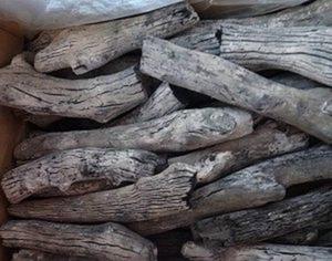 Charbon de bois en briquettes carrées fabriqué à la machine, en bambou noir, sac de 10 kg, prix usine, pour barbecue extérieur et camping - Product Image 1