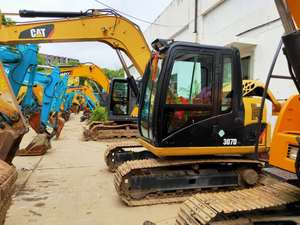 Mini-excavatrice Cat 302.7 CR d'occasion, excavatrice compacte de 2,7 tonnes, excavatrice hydraulique sur chenilles pour la construction et l'aménagement paysager - Product Image 6