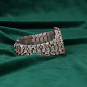 Reloj de Lujo con Incrustaciones de Moissanita, Esfera Dorada Rosa, Acero Inoxidable de Dos Tonos, Completamente Adornado con Piedras - Product Image 5