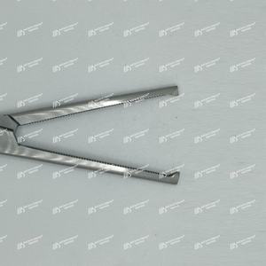 Pinzas Arteriales Kocher Ochsner de Acero Inoxidable de 20 cm con Certificación ISO 13485, Instrumentos Quirúrgicos Veterinarios Maestros de Clase I Reutilizables - Product Image 4