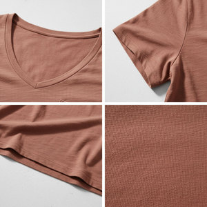 T-shirt pour femme à col en V avec poche, manches courtes, en coton doux, poche plaquée sur la poitrine, coupe décontractée, personnalisable OEM, vente en gros, usine du Pakistan - Product Image 5