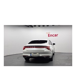 รถยนต์ Kia K8 ปี 2022 เครื่องยนต์เบนซิน 2.5 ลิตร ขับเคลื่อน 2 ล้อ เกียร์อัตโนมัติ ระยะทาง 26,283 กม. มาตรฐานไอเสียยูโร 5 พวงมาลัยซ้าย - Product Image 4