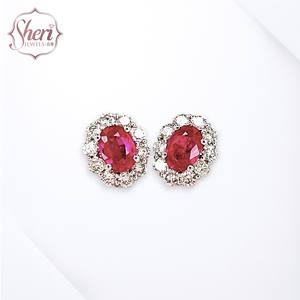 Pendientes de Diamantes y Rubíes Rojos Naturales con Halo Clásico de Oro Blanco Sólido de 18K para Mujer, de Sheri Jewels, Regalo de Aniversario - Product Image 1