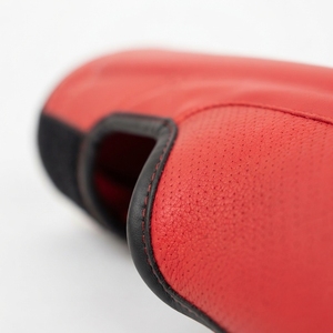 Nouveaux protège-tibias Muay Thai personnalisés avec logo OEM pour enfants et adultes, prix économique, protège-tibias élastiques pour MMA, grappling et boxe - Product Image 4
