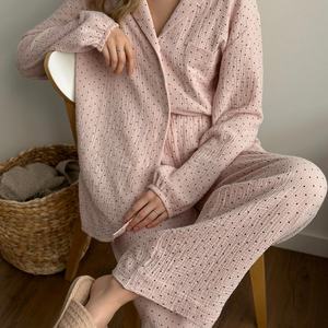 Conjunto de Pijama para Mujer con Puntos Rosas, Manga Larga, Botones, Ropa de Dormir Holgada, Top y Pantalones - Product Image 6