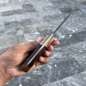 Cuchillo de caza de hoja fija de acero de Damasco hecho a mano Trend Blades con punta de clip, mango de madera y funda de cuero - Tamaños personalizados - Product Image 3