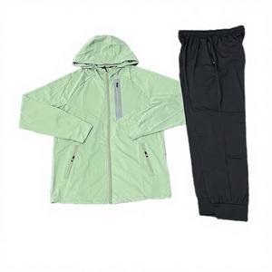 Ensemble de survêtement unisexe à capuche imprimé patchwork en nylon avec cordon de serrage, léger, idéal pour l'entraînement en salle de sport - Product Image 2