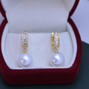 ต่างหูเงินแท้ 925 ประดับด้วยพลอยธรรมชาติสีธรรมชาติ ขนาด 10-9 มม. แสงเย็น ใกล้เคียงกับคุณภาพสีขาวออสเตรเลีย - Product Image 2