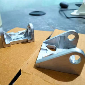 Pièces mécaniques industrielles en acier inoxydable usinées CNC, fraisage VMC, brochage, électroérosion à fil pour usinage rapide - Product Image 4