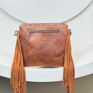 OEM ODM personnalisé vente en gros de femmes enveloppe en cuir usiné à la main sac à bandoulière à franges sacs à bandoulière en cuir de vache de créateur de haute qualité - Product Image 5