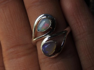 Bague en opale australienne, pierre multicolore, argent sterling 925, bijoux ajustables, cadeau pour elle, bijoux faits à la main, pièce unique, MS - Product Image 2