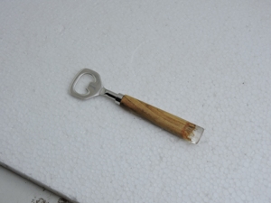 ที่เปิดขวดดีไซน์งานฝีมือพร้อมด้ามเรซิ่น ที่เปิดขวดสแตนเลสพร้อมด้ามเรซิ่น ราคาขายส่งที่ดีที่สุด - Product Image 4