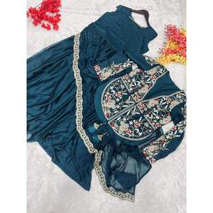 ชุดคลุมคางแฟชั่นพร้อมเสื้อแจ็กเก็ตใส่ทำงานปักลายสีเขียวเข้ม - Product Image 6