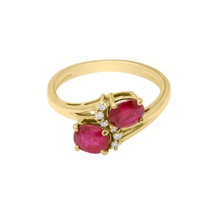 Bague en or jaune massif 14 carats avec rubis ovales naturels et accent de diamants, deux pierres, style bypass, bijoux fins, Memoria Jewels - Product Image 1