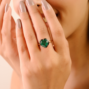 Dernière nouveauté : Bague en forme de cœur en émeraude zambienne de 2,37 ct, plaquée rhodium noir, en or jaune massif 18 carats – Cadeau de Saint-Valentin - Product Image 2