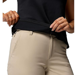 Women’s Square Neck Crop Top – Sleeveless Slim Fit Tank Top – Stretchy Casual Summer Basic Camisole for Streetwear. - Product Image 3