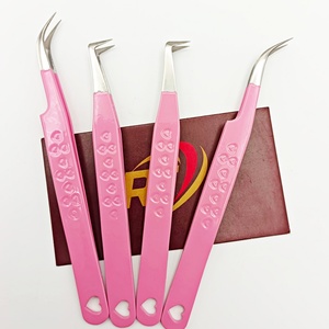 แหนบดัดขนแบบมืออาชีพ ป้องกันแม่เหล็ก สีชมพู 90 องศา ยี่ห้อ Revamp International รุ่น Heart Grip ปลายแหลม แข็งแรง ทำจากสแตนเลส - Product Image 6