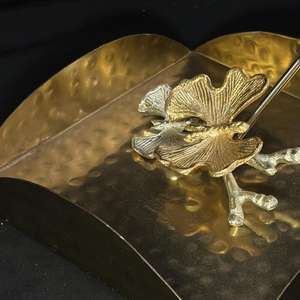 ที่ใส่ผ้าเช็ดปากดีไซน์ผีเสื้อสุดหรู เหมาะสำหรับการจัดโต๊ะอาหารอย่างดี ร้านอาหารระดับพรีเมียม สีทอง ทำจากโลหะ ทนทาน - Product Image 5