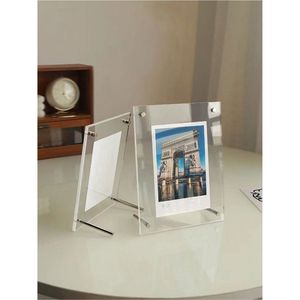 Cadre photo personnalisé en acrylique transparent, cadre photo double face en acrylique avec support en bois massif, décoration de bureau en gros - Product Image 4