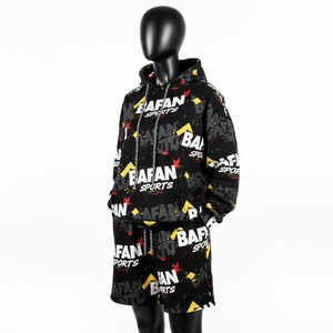 Ensemble sweat-shirt et short en molleton de coton doux 300 GSM pour femme, noir, imprimé graphique multicolore, logo personnalisé par sublimation. - Product Image 4