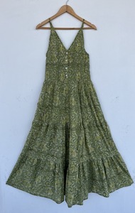 Robe longue décontractée en coton pour femme, sans manches, col en V, boutonnée sur le devant, à volants, style bohème, pour l'été et les vacances - Product Image 1