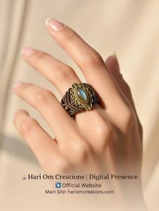 Anillo de Macramé con Labradorita Hecho a Mano, Ajustable, Estilo Náutico Vintage, con Filigrana Dorada, Joyería Artesanal con Piedras Preciosas, Regalo Unisex, IGI - Product Image 2