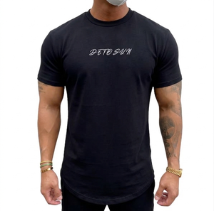 Camiseta Gráfica con Corte Musculoso y Dobladillo Curvo para Hombre - Ropa Deportiva de Algodón Premium - Product Image 2