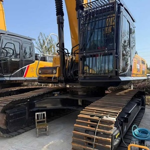 Excavatrice sur chenilles Sany SY235H de type lourd, capacité de 23,5 tonnes, version 2023, machine d'occasion, moteur puissant, performance élevée, 1,35 m. - Product Image 4