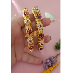 Exquisito Brazalete de Latón Chapado en Oro de Primera Calidad con Moissanita, Brillantes Deslumbrantes para Mujeres y Niñas, Colección para Bodas - Product Image 1