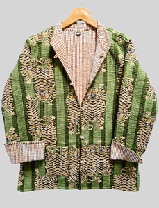 Chaqueta Verde Acolchada con Estampado Animal, Cuello Camisero, Manga Larga, Cierre de Botón, Estilo Vintage, Talla Grande para Mujer - Product Image 1