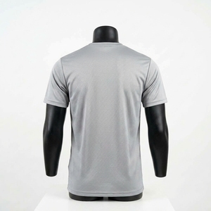 T-shirt de sport respirant et ajusté pour homme, idéal pour l'entraînement, la gym et la course à pied – Vente en gros - Product Image 4