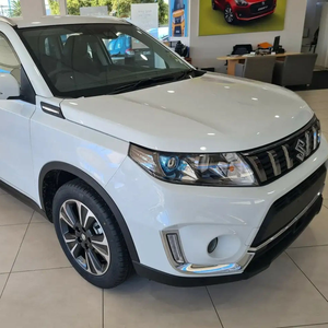 Ventes aux enchères de voitures Suzuki-<span class=keywords><strong>Swift</strong></span> <span class=keywords><strong>2024</strong></span> 2025 d'occasion en excellent état, automatiques, conduite à gauche, faible kilométrage, en parfait état de marche - Product Image 3