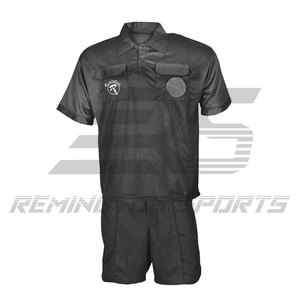 Ensemble complet d'uniformes de football personnalisés pour équipes et clubs avec chaussettes à vendre – Kits de football pour hommes - Product Image 1