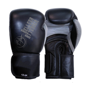 Gants de boxe MMA en PVC de haute qualité 8oz, imperméables et coupe-vent, avec fermeture personnalisable et logo sur mesure pour l'entraînement de boxe - Product Image 3