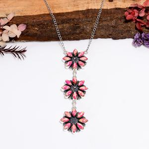 Collier à trois fleurs en jaspe sédiment marin rose, en argent sterling, fait main, style bohème du Sud-Ouest, cadeau pour elle - Product Image 3
