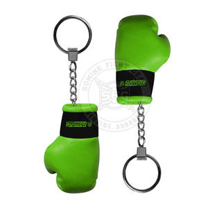 Llavero de Cuero con Logotipo Personalizado al por Mayor, Llavero de Alta Calidad con Diseño de Guantes de Boxeo, Color Personalizado - Product Image 2