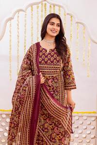 Ensemble de vêtements festifs en coton de qualité supérieure – Kurti Aline confortable avec poche et dupatta – Toutes les tailles M à 3XL - Product Image 4