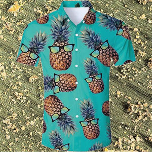 Camisa estampada de manga corta para hombre, diseño de piña de dibujos animados, informal, con botones, para verano, playa y vacaciones. - Product Image 2