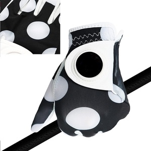 Guantes de Golf de Piel de Cabra Transpirables de Medio Dedo para Hombre, Negros y Blancos, Guantes Deportivos Sin Cordones - Product Image 5