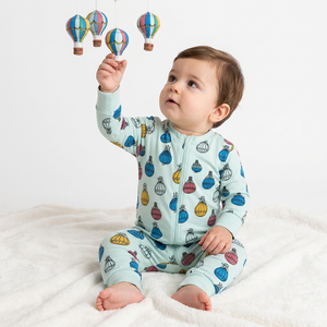 Combinaisons pour bébés unisexes, imprimées avec un motif d'ballon à air chaud, manches longues, fermeture éclair, 100% coton, design doux et mignon pour bébés et tout-petits - Product Image 2