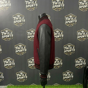 Veste universitaire de la Caroline du Sud pour homme, marron, manches en cuir noir, lettrage brodé, style bomber, vêtement décontracté d'automne - Product Image 4