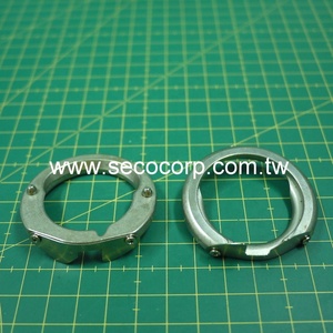 56481 CUBIERTA DE CARRERA PIEZAS DE MÁQUINA DE COSER DOMÉSTICA PARA EL HOGAR HECHAS EN TAIWÁN - Product Image 1