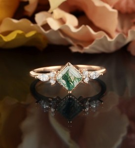 แหวนหมั้นทรง Asscher ประดับมอสอาเกต ชุบทองบนเงินแท้ สไตล์วินเทจ แรงบันดาลใจจากธรรมชาติ ของขวัญเครื่องประดับแต่งงานสำหรับเธอ - Product Image 2