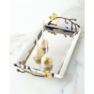 Bandeja de Servir de Acero Inoxidable Martillado de Lujo con Asas Decorativas de Ramas de Orquídea Doradas, Plato Metálico Decorativo para Bodas, Hoteles y Hogares - Product Image 1